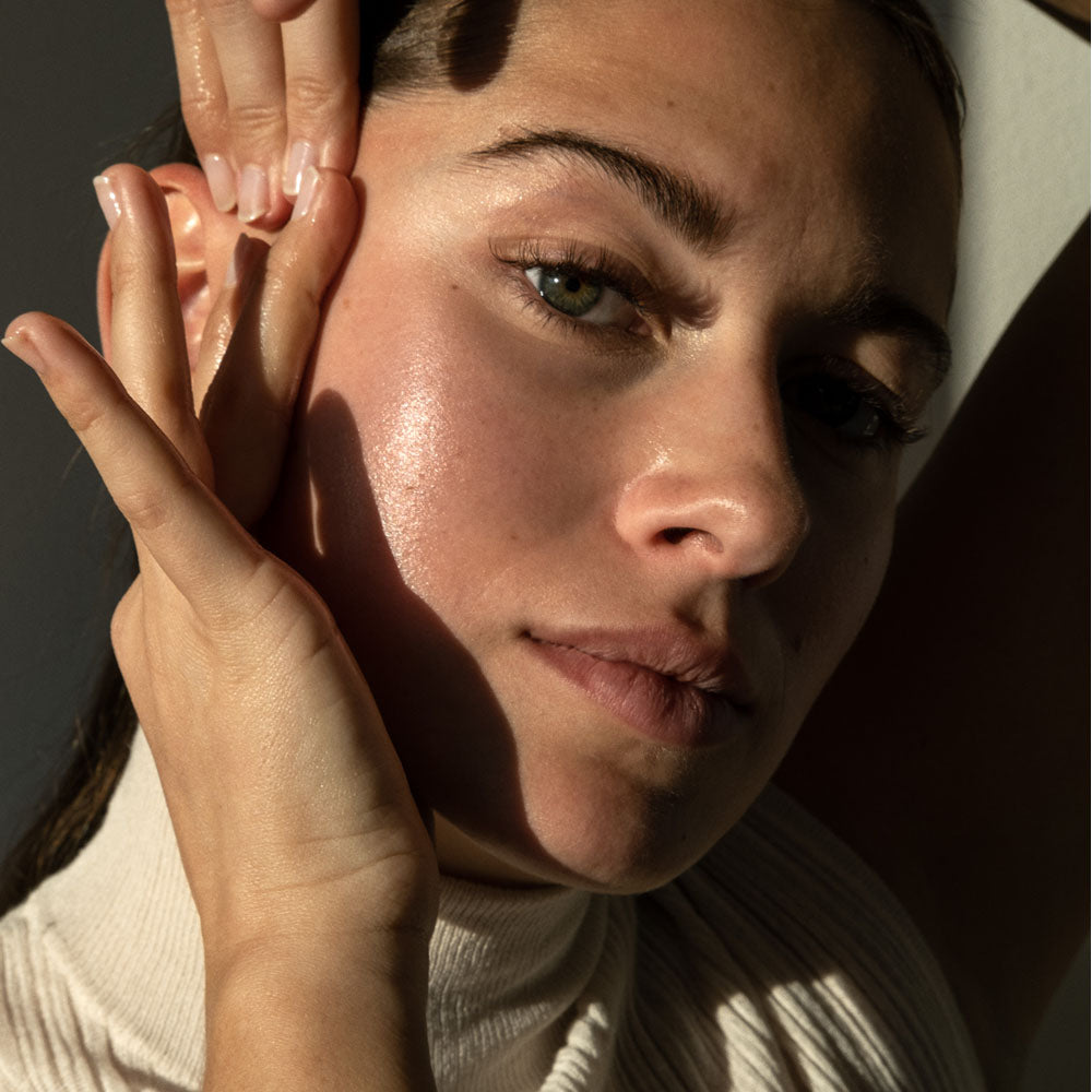 Die richtige Reihenfolge bei Gesichtsreinigung und -pflege