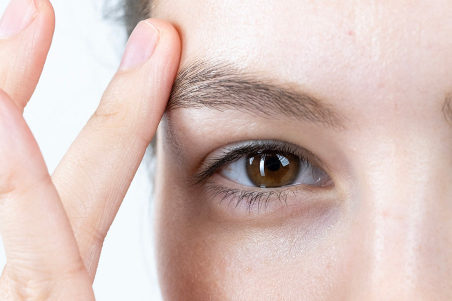 5 Gründe, warum Du eine Augenpflege verwenden solltest